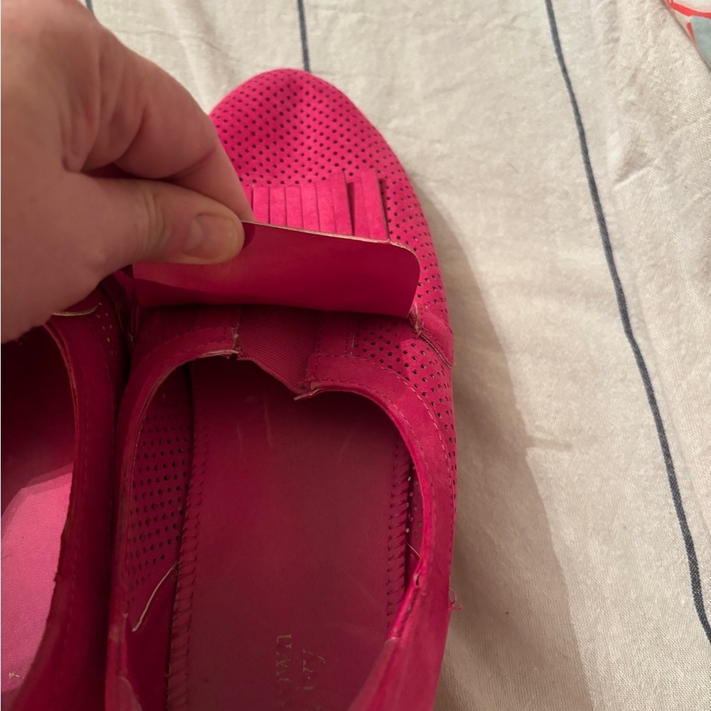 Elegant pink Loafers with Gold Accent - Picture 5 of 10